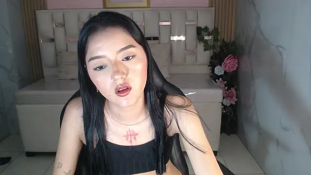 Snapshot of veronicaa_s chatting on March 18, 8:01 pm veronicaa s online show from March 18, 8:01 pm