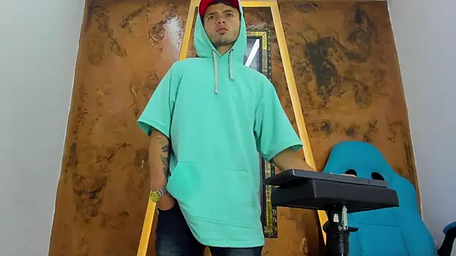 Snapshot of Jhotonex2 chatting on March 16, 5:44 am Jhotonex2 online show from March 16, 5:44 am