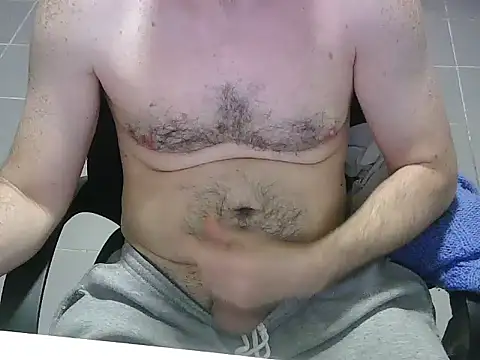 Snapshot of ManVerySexual chatting on June 6, 7:40 pm ManVerySexual online show from June 6, 7:40 pm