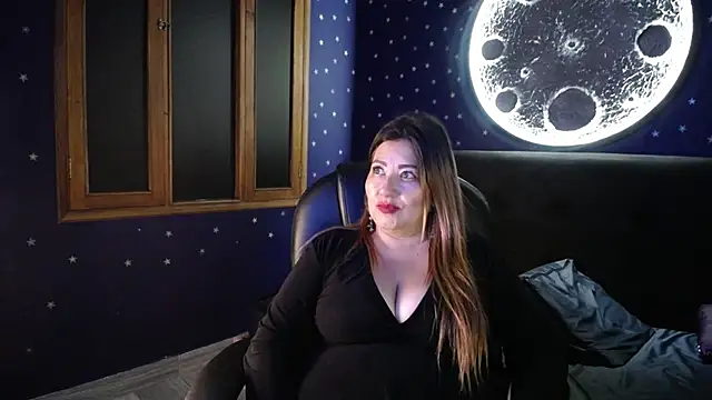 Snapshot of Stefanny_red chatting on March 25, 1:11 am Stefanny red online show from March 25, 1:11 am