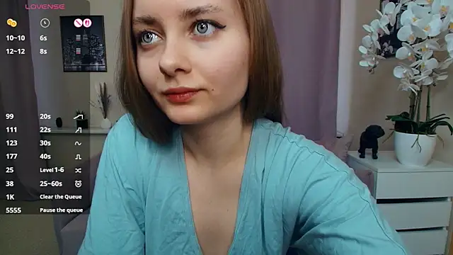 Snapshot of Ange1aDreamy chatting on March 19, 9:13 am Ange1aDreamy online show from March 19, 9:13 am