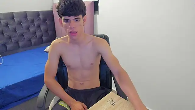 Snapshot of Josy_11 chatting on March 12, 5:35 am Josy 11 online show from March 12, 5:35 am