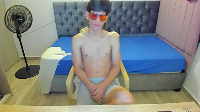 Snapshot of Josy_11 chatting on March 19, 3:10 am Josy 11 online show from March 19, 3:10 am