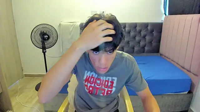 Snapshot of Josy_11 chatting on March 28, 10:42 pm Josy 11 online show from March 28, 10:42 pm