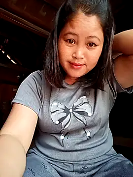 Snapshot of halenka_00 chatting on March 27, 1:33 am halenka 00 online show from March 27, 1:33 am