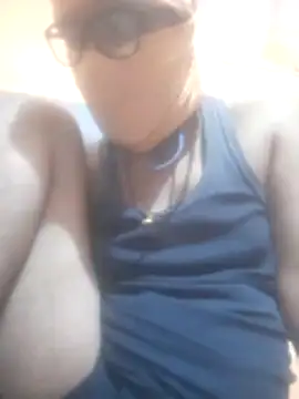 Snapshot of bodymassage455 chatting on March 20, 5:07 pm bodymassage455 online show from March 20, 5:07 pm