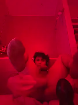 Snapshot of ccpzss chatting on March 12, 10:21 am ccpzss online show from March 12, 10:21 am