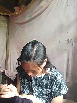 Snapshot of Lanin-i chatting on March 25, 1:00 am Lanin-i online show from March 25, 1:00 am