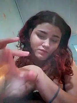 Amyzinhawolf online show from March 16, 8:46 pm