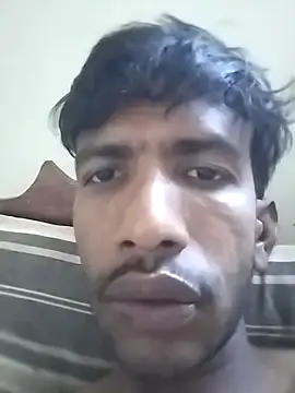 Snapshot of Lipsyguy2295 chatting on March 22, 9:13 am Lipsyguy2295 online show from March 22, 9:13 am