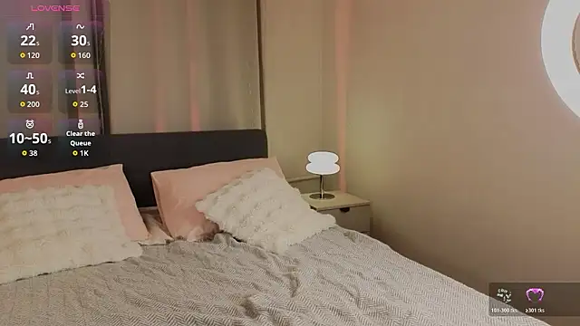 Snapshot of Anny_Ray_ chatting on March 25, 9:32 pm Anny Ray online show from March 25, 9:32 pm