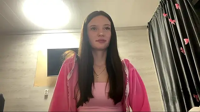 KellyAllison online show from March 13, 10:38 pm