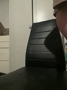 sexywhore5 online show from April 2, 7:22 pm