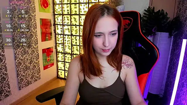 Alexa temptress online show from March 25, 1:55 am