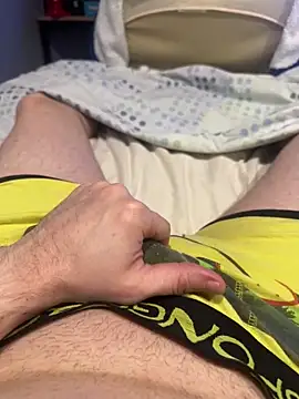 thiago 16v online show from March 23, 11:42 pm