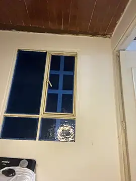 AnnaHott- online show from March 17, 2:27 am