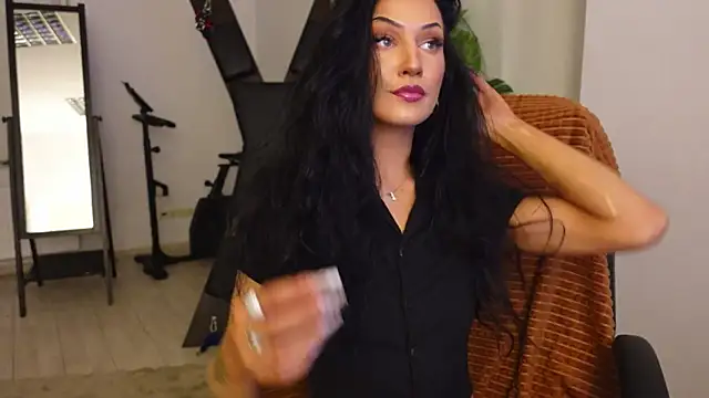 Snapshot of Nicky_Diam chatting on March 18, 6:00 pm Nicky Diam online show from March 18, 6:00 pm