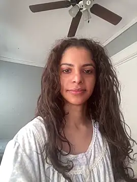 karlatiburcio online show from May 1, 4:33 pm