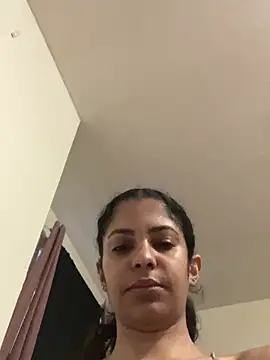 karlatiburcio online show from July 6, 4:09 pm