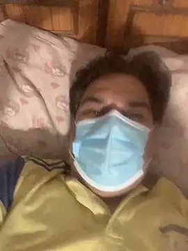 Snapshot of urb0nd chatting on March 12, 6:03 pm urb0nd online show from March 12, 6:03 pm