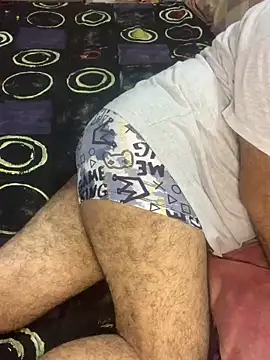 Snapshot of urb0nd chatting on March 24, 9:36 am urb0nd online show from March 24, 9:36 am