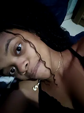 marialuiza2027 online show from March 28, 4:06 pm