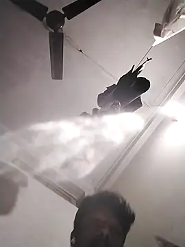 Snapshot of xxx_desi_boy1 chatting on March 25, 9:43 pm xxx desi boy1 online show from March 25, 9:43 pm