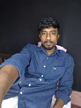 Snapshot of xxx_desi_boy1 chatting on August 5, 5:27 pm xxx desi boy1 online show from August 5, 5:27 pm