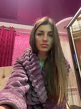 Snapshot of GlamXX chatting on March 16, 9:30 pm GlamXX online show from March 16, 9:30 pm