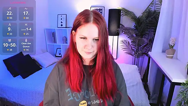 DorothyDorr online show from March 27, 8:41 pm