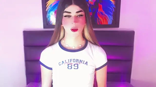 Snapshot of alana_dolls chatting on March 17, 7:39 pm alana dolls online show from March 17, 7:39 pm