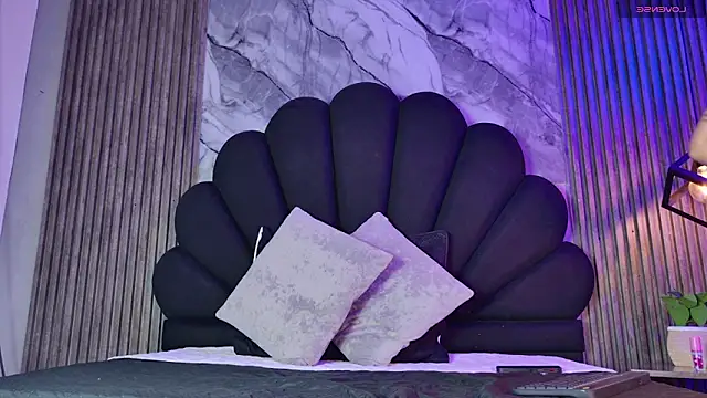 Snapshot of _charlotte_quee_ chatting on March 25, 1:17 pm charlotte quee online show from March 25, 1:17 pm