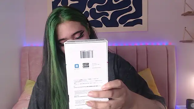 Snapshot of Liliith_Zeniith chatting on March 26, 7:52 pm Liliith Zeniith online show from March 26, 7:52 pm