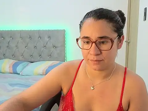 estrellajunior online show from June 9, 11:22 am