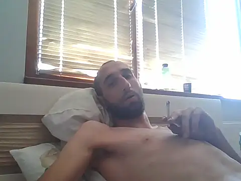stiven121312 online show from July 19, 9:24 am