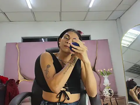 CamilaLady online show from March 17, 3:55 am