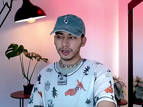 Snapshot of noahnoguera chatting on March 28, 2:16 pm noahnoguera online show from March 28, 2:16 pm