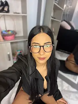 Snapshot of Gretel_Streit chatting on April 29, 3:21 am Gretel Streit online show from April 29, 3:21 am