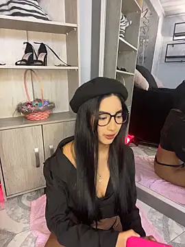 Snapshot of Gretel_Streit chatting on May 22, 3:24 am Gretel Streit online show from May 22, 3:24 am