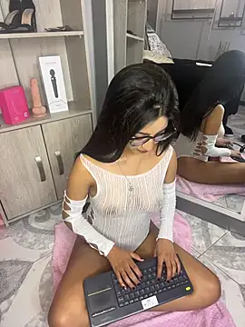 Snapshot of Gretel_Streit chatting on May 30, 3:47 am Gretel Streit online show from May 30, 3:47 am