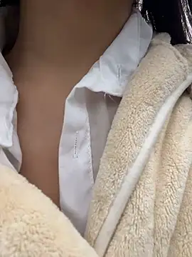 Snapshot of kara-tt chatting on March 23, 4:16 am kara-tt online show from March 23, 4:16 am