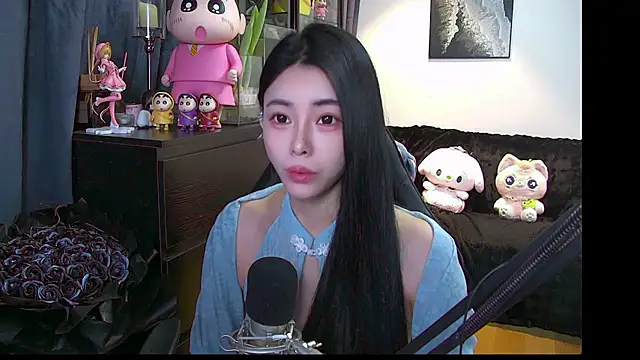 Snapshot of XiaoYuBao- chatting on March 18, 7:00 am XiaoYuBao- online show from March 18, 7:00 am