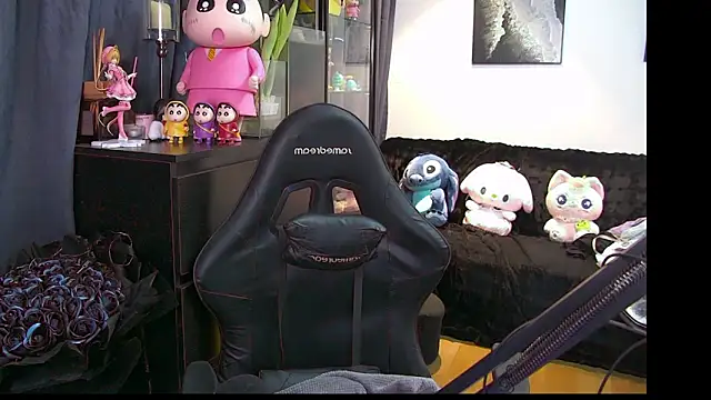 Snapshot of XiaoYuBao- chatting on March 19, 6:50 am XiaoYuBao- online show from March 19, 6:50 am