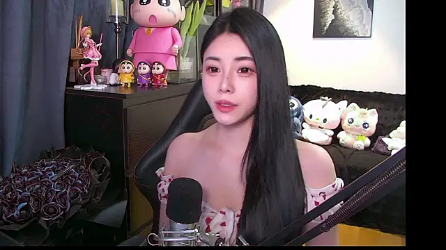 Snapshot of XiaoYuBao- chatting on March 20, 7:46 am XiaoYuBao- online show from March 20, 7:46 am