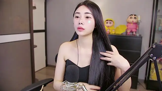 XiaoYuBao- online show from May 12, 5:43 pm