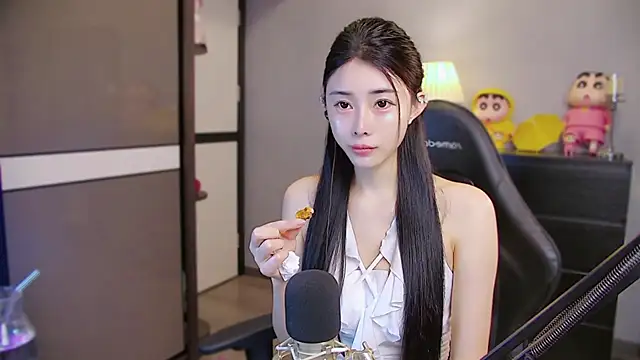XiaoYuBao- online show from May 28, 4:26 pm