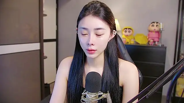 XiaoYuBao- online show from July 11, 3:48 pm