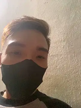 Snapshot of NIGHT_20 chatting on March 25, 9:59 am NIGHT 20 online show from March 25, 9:59 am