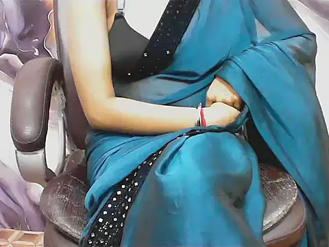 Snapshot of ragini_bby chatting on June 12, 2:32 am ragini bby online show from June 12, 2:32 am
