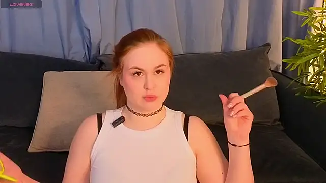 Snapshot of VanesaClark chatting on March 29, 4:34 am VanesaClark online show from March 29, 4:34 am